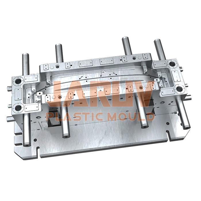 高光电镀饰条模具 12